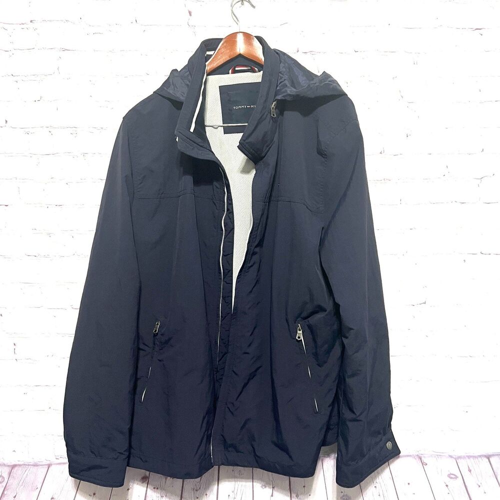 Tommy Hilfiger Water Resistant Hidden Hood Windbreaker Jacket Men's XXL Black 2X